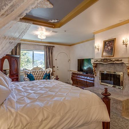 Storybook Riverside Inn Leavenworth Buitenkant foto