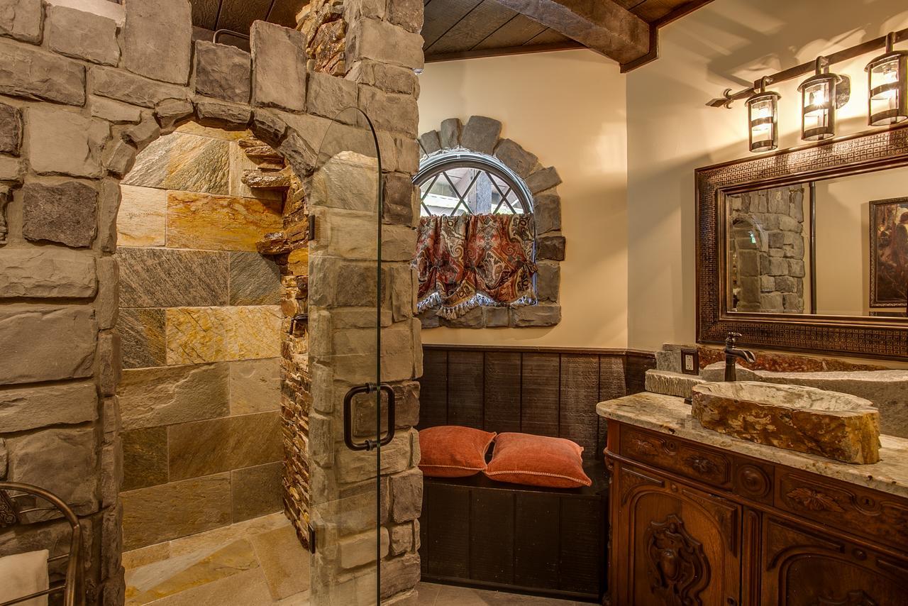 Storybook Riverside Inn Leavenworth Buitenkant foto